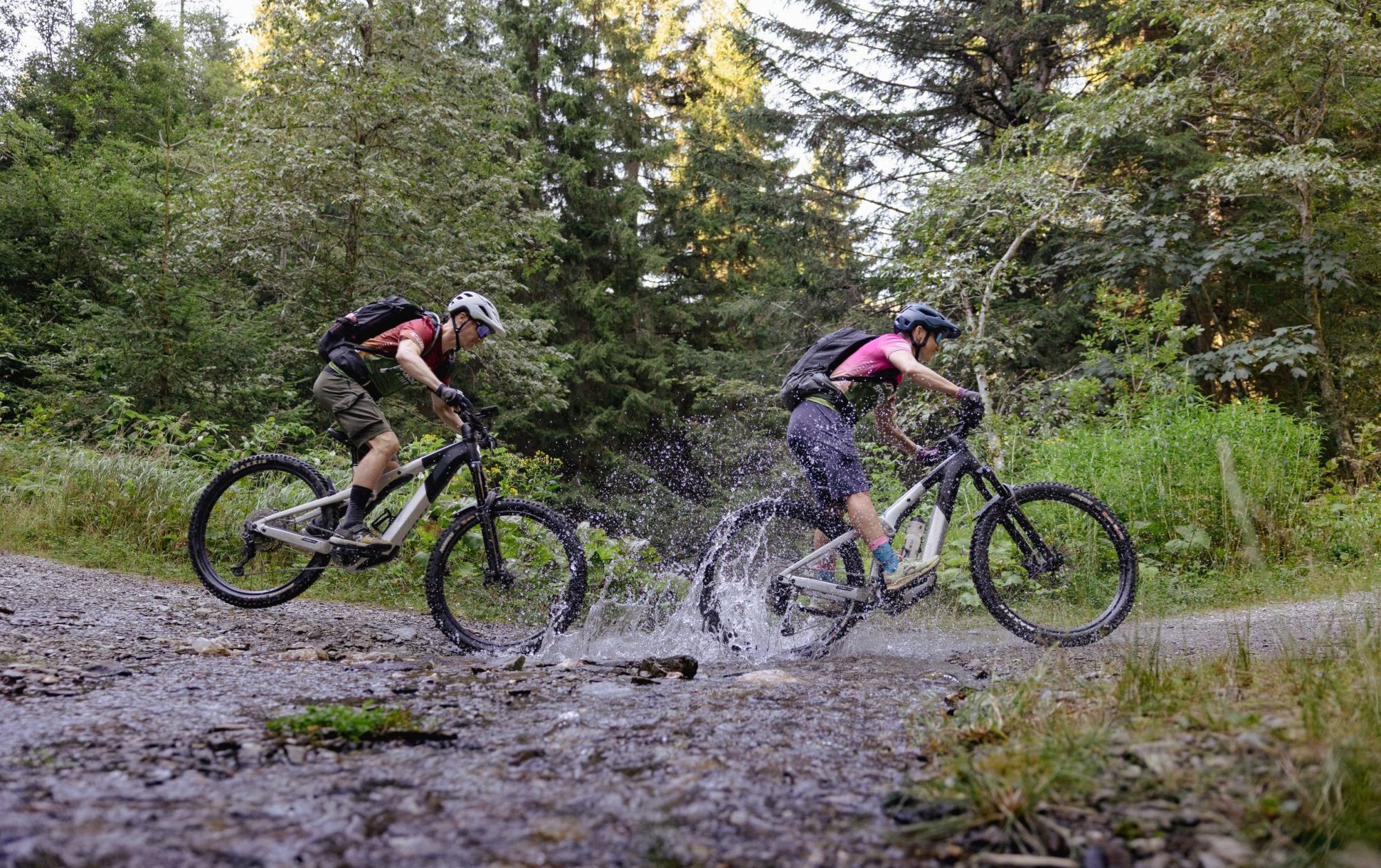 E-Bike Splash Crossing